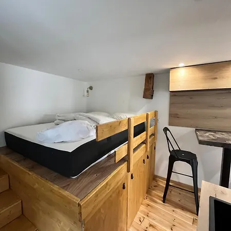 18 M In 73140 Lägenhet *